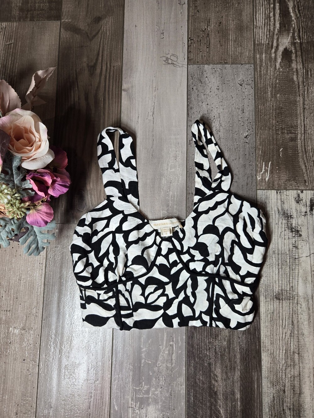 Monteau Los Angeles Black & White Smocked Crop Top – Women’s Size Small – NWOT